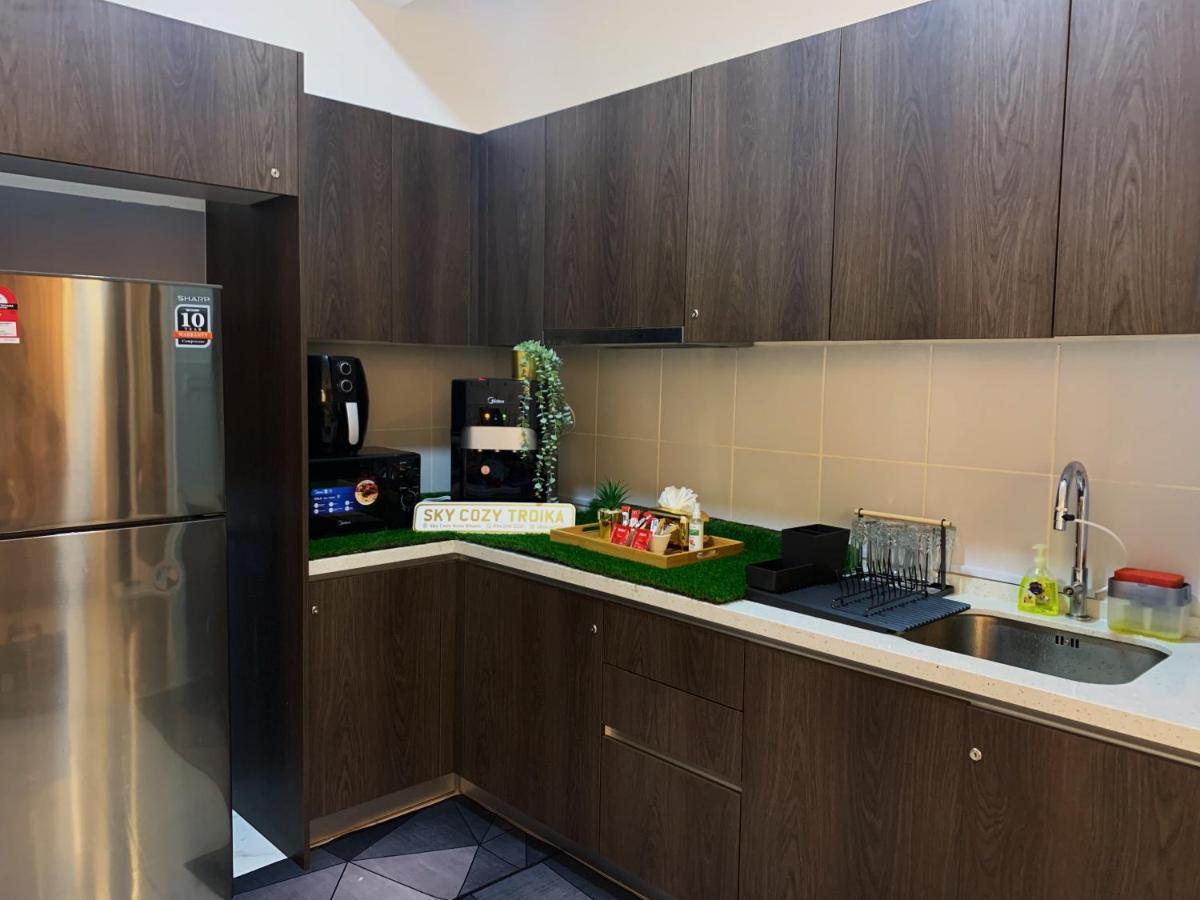 Sky Cozy Troika Residence, 1 Bedroom 4-6 Pax, 2 Bedrooms 6-8 Pax, Pool Vew, Sky & City View, Free Parking, Pool, Unlimited Wifi & Netflix Kota Bharu Kültér fotó