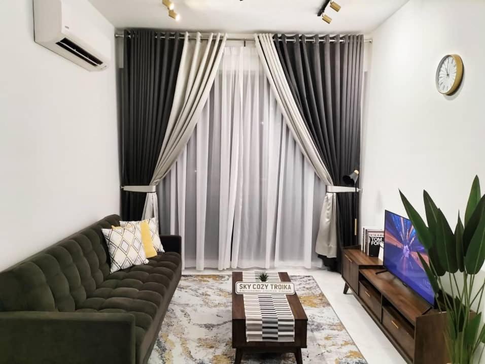 Sky Cozy Troika Residence, 1 Bedroom 4-6 Pax, 2 Bedrooms 6-8 Pax, Pool Vew, Sky & City View, Free Parking, Pool, Unlimited Wifi & Netflix Kota Bharu Kültér fotó