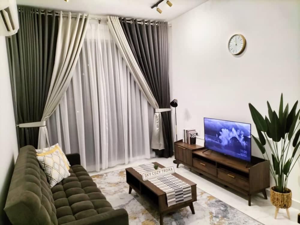 Sky Cozy Troika Residence, 1 Bedroom 4-6 Pax, 2 Bedrooms 6-8 Pax, Pool Vew, Sky & City View, Free Parking, Pool, Unlimited Wifi & Netflix Kota Bharu Kültér fotó