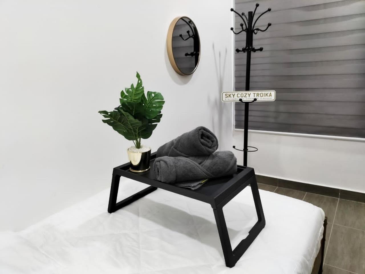 Sky Cozy Troika Residence, 1 Bedroom 4-6 Pax, 2 Bedrooms 6-8 Pax, Pool Vew, Sky & City View, Free Parking, Pool, Unlimited Wifi & Netflix Kota Bharu Kültér fotó