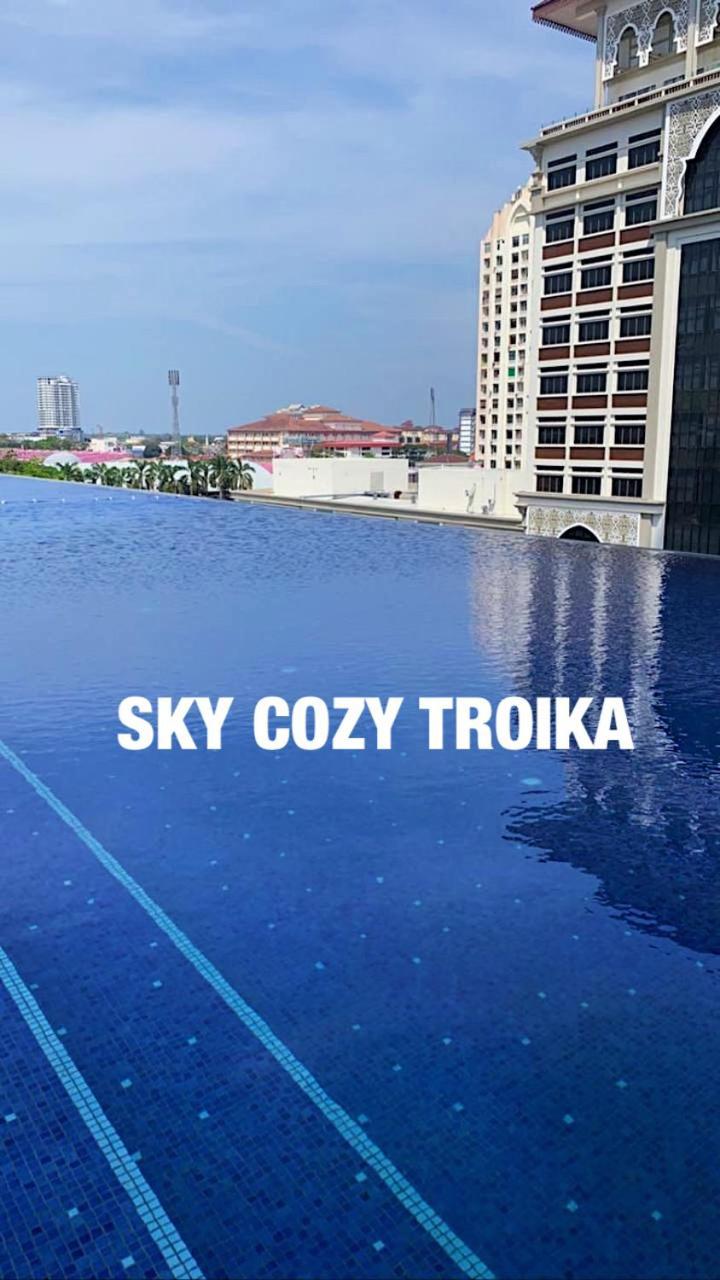 Sky Cozy Troika Residence, 1 Bedroom 4-6 Pax, 2 Bedrooms 6-8 Pax, Pool Vew, Sky & City View, Free Parking, Pool, Unlimited Wifi & Netflix Kota Bharu Kültér fotó