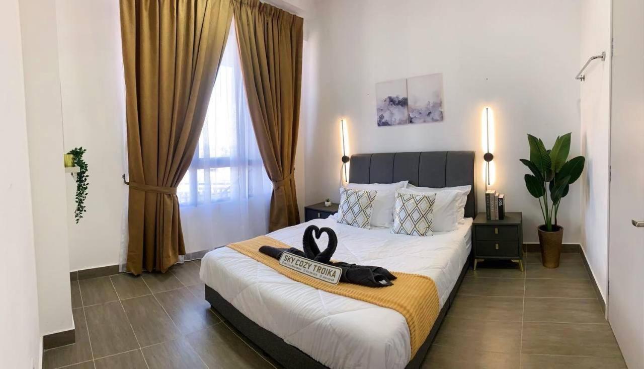 Sky Cozy Troika Residence, 1 Bedroom 4-6 Pax, 2 Bedrooms 6-8 Pax, Pool Vew, Sky & City View, Free Parking, Pool, Unlimited Wifi & Netflix Kota Bharu Kültér fotó